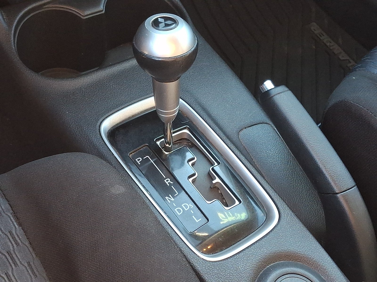 2014 Mitsubishi Outlander SE