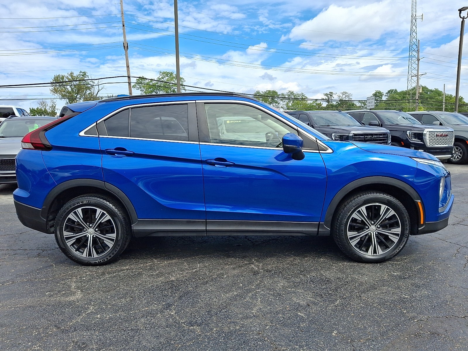 2022 Mitsubishi Eclipse Cross SE