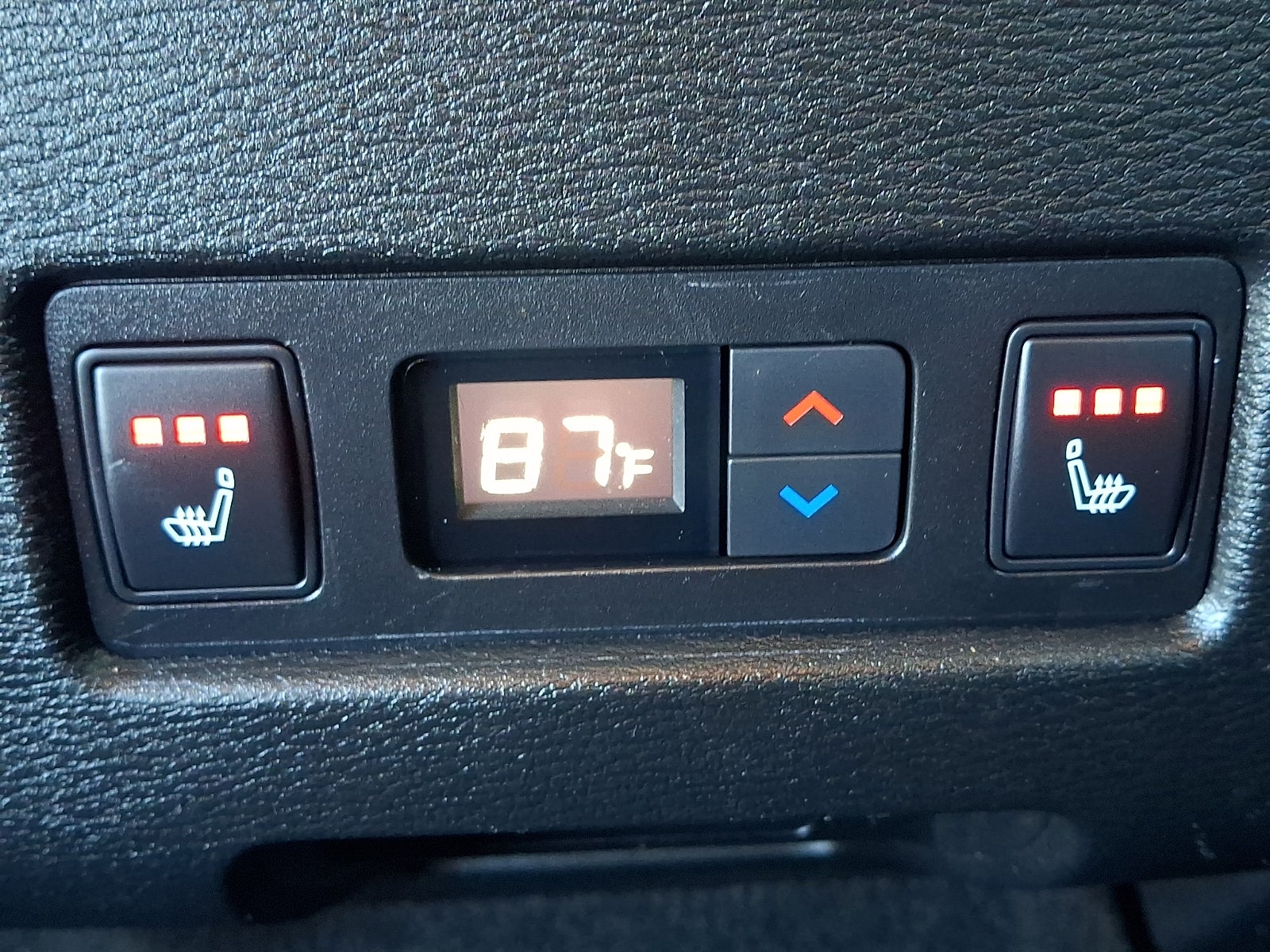 2023 Mitsubishi Outlander SEL