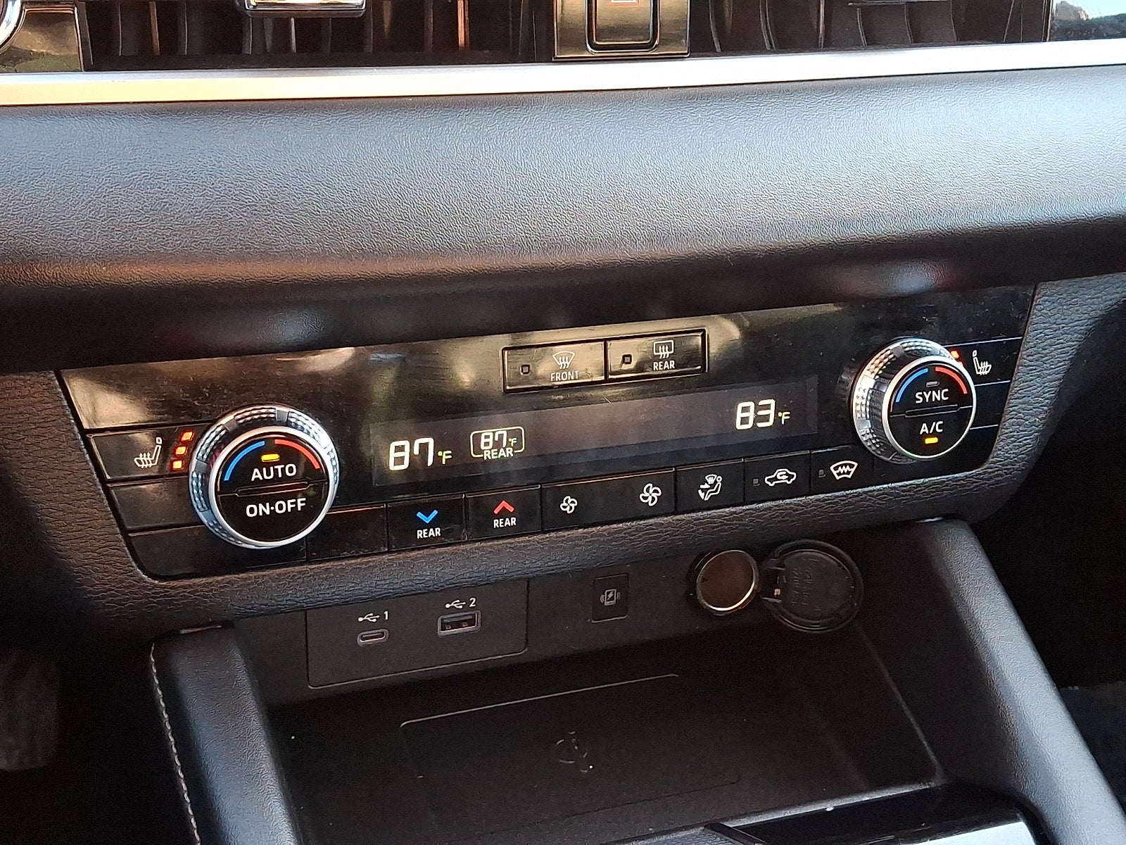 2023 Mitsubishi Outlander SEL