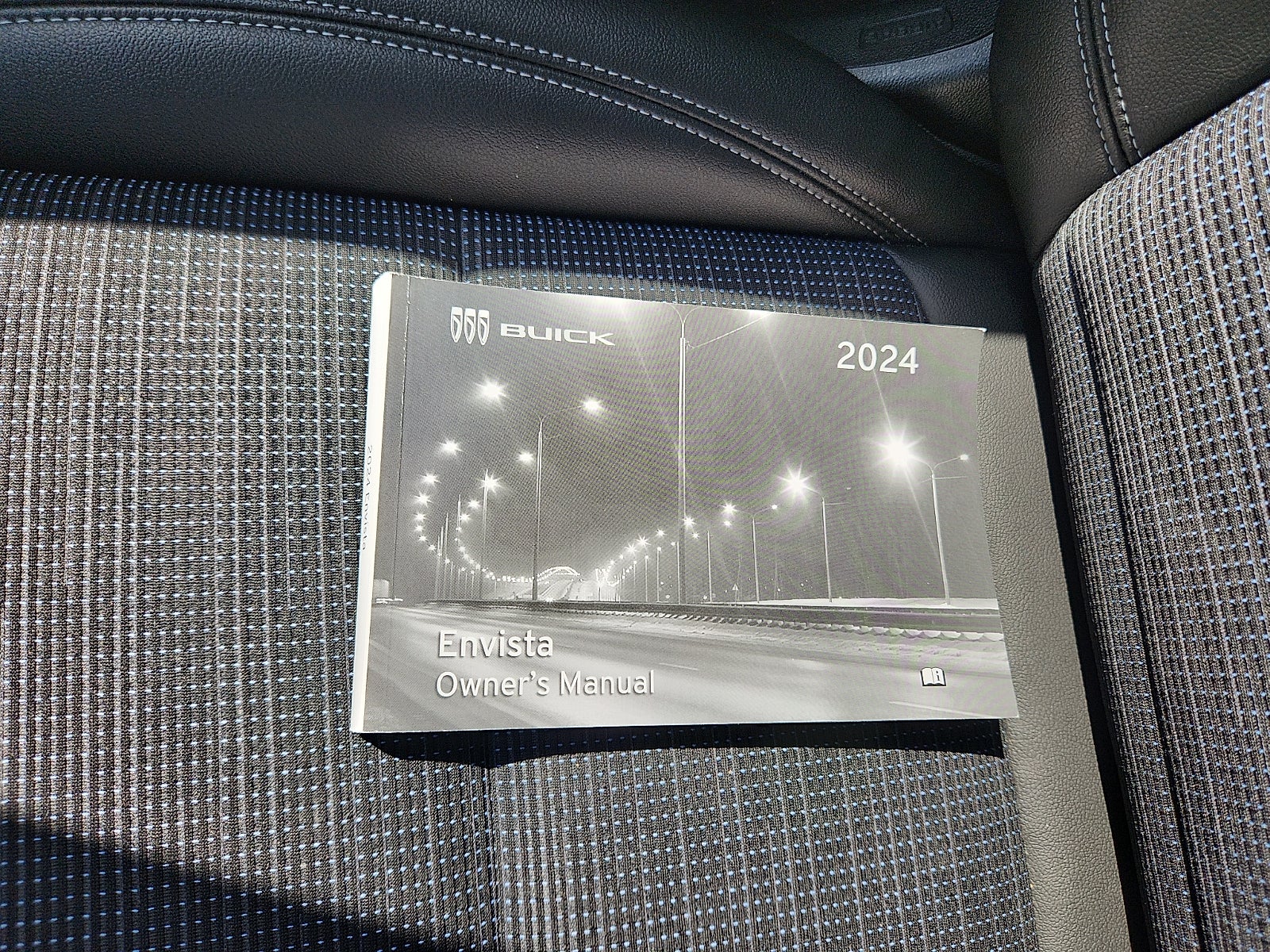 2024 Buick Envista Preferred