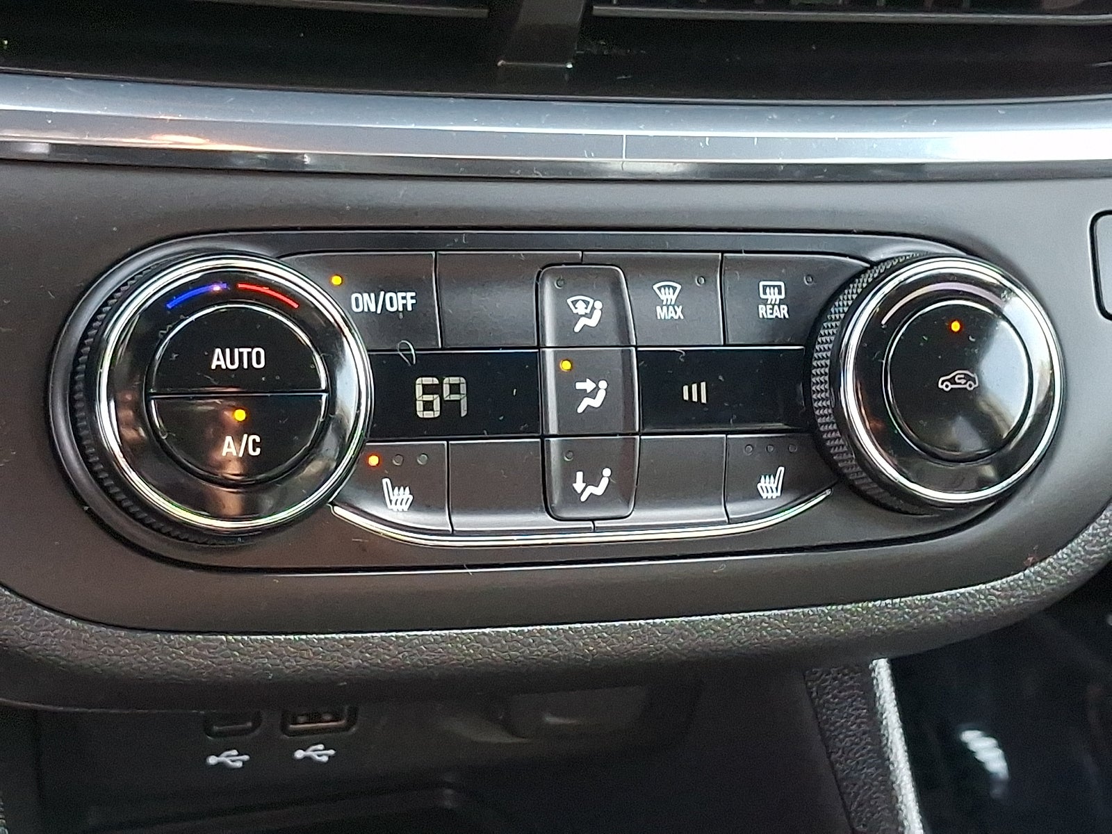 2025 Buick Envista Preferred