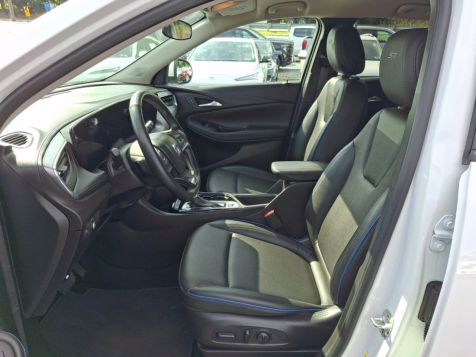 2025 Buick Encore GX Sport Touring