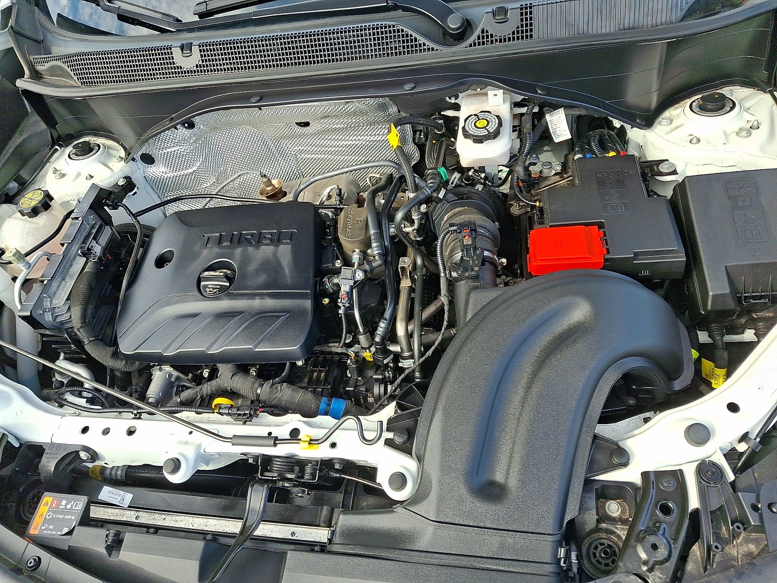 2025 Buick Encore GX Sport Touring