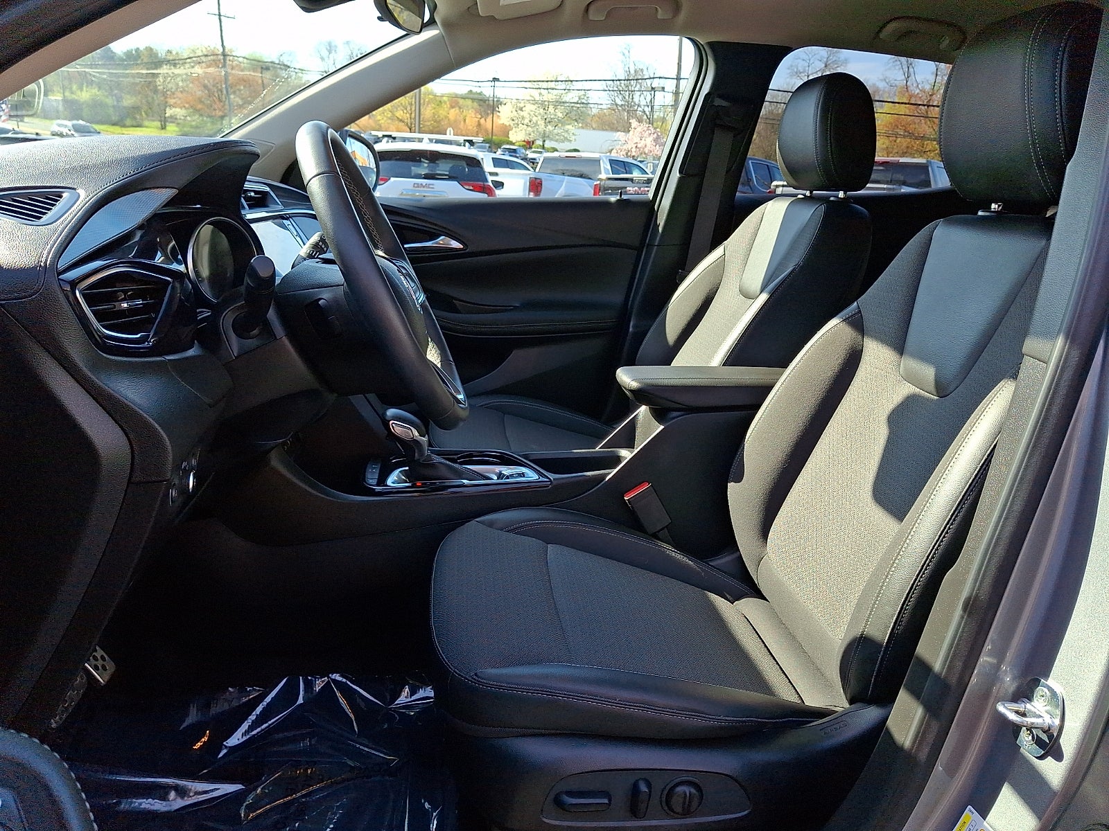 2023 Buick Encore GX Select