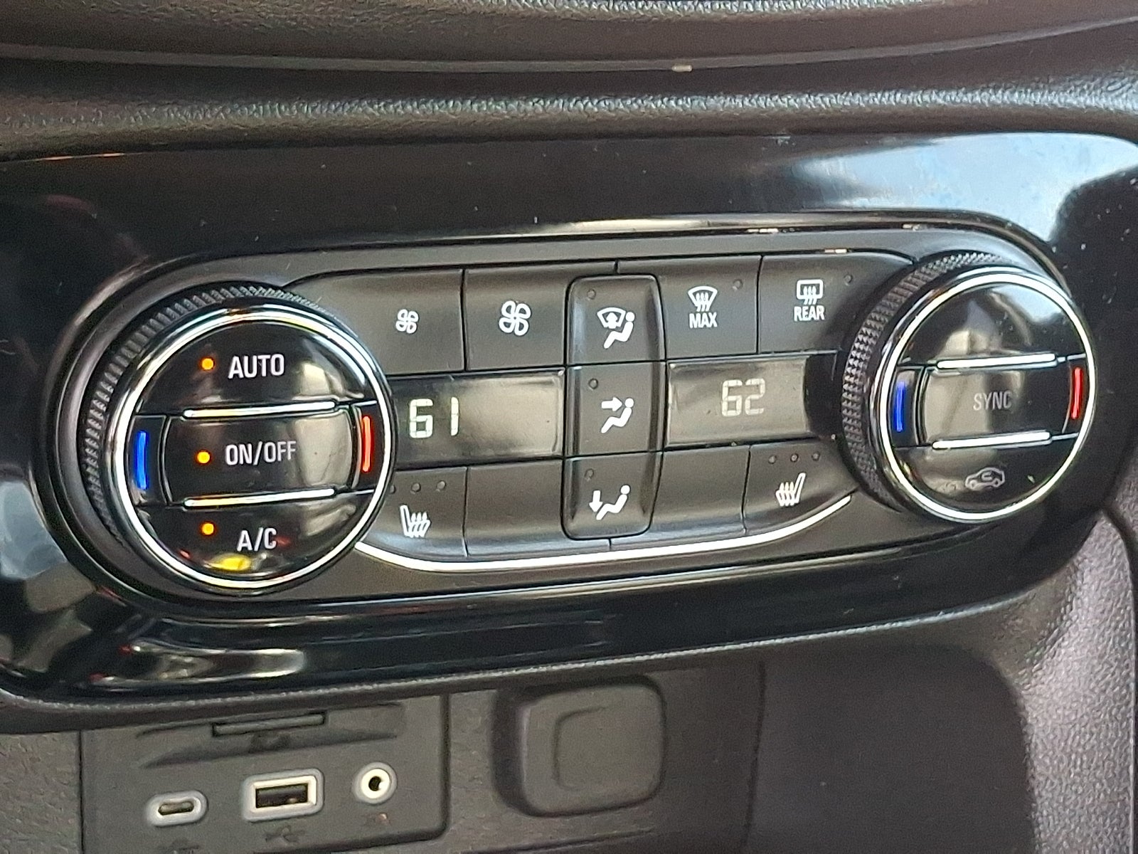 2020 Buick Encore GX Essence