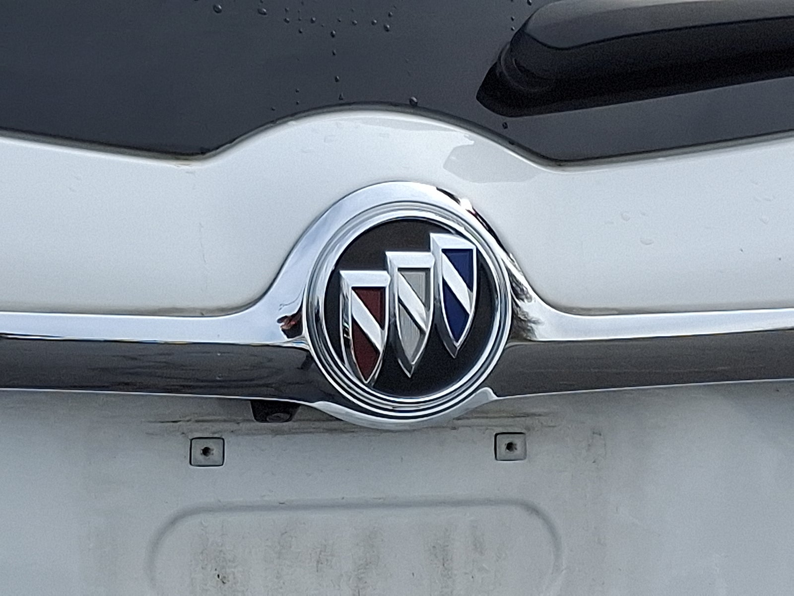 2020 Buick Envision Essence Group