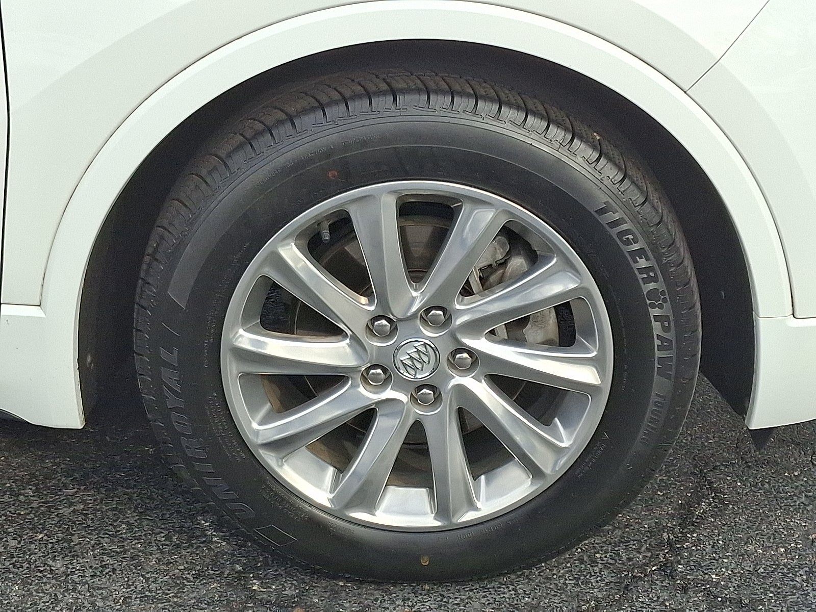 2020 Buick Envision Essence Group