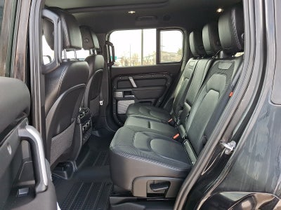 2024 Land Rover Defender X-Dynamic SE