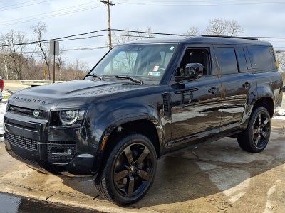 2024 Land Rover Defender X-Dynamic SE