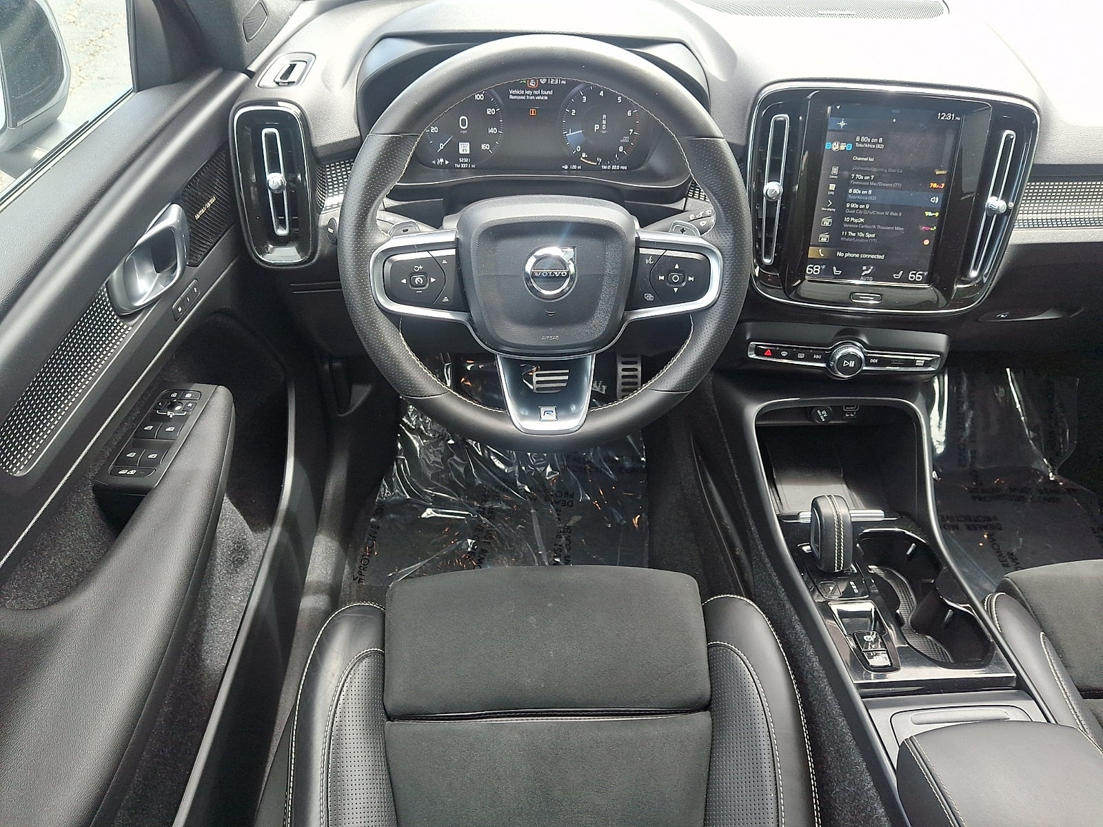 2020 Volvo XC40 R-Design