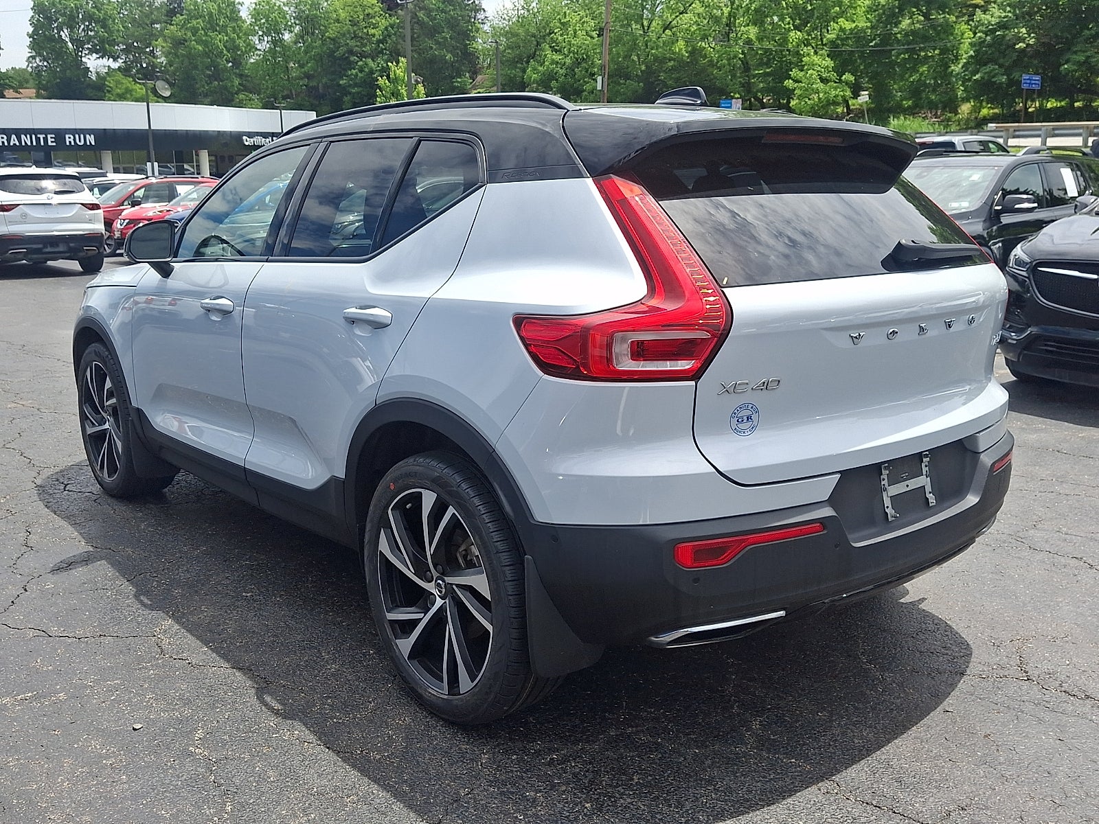 2020 Volvo XC40 R-Design