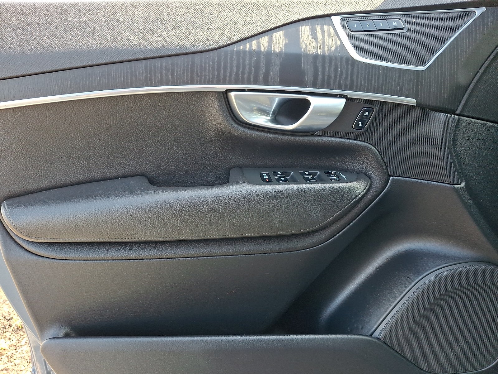 2020 Volvo XC90 Momentum