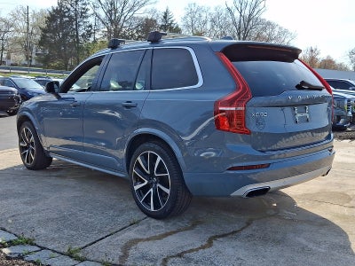 2020 Volvo XC90 Momentum